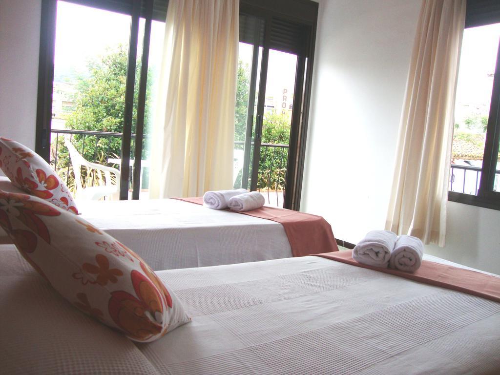 Hostal La Marina Platja d'Aro Værelse billede