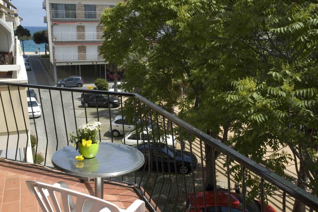 Hostal La Marina Platja d'Aro Eksteriør billede